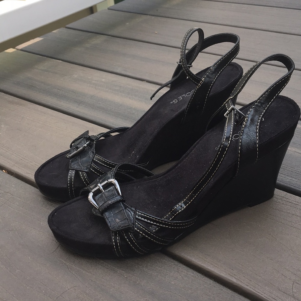 Aerosoles wedges size 9.5